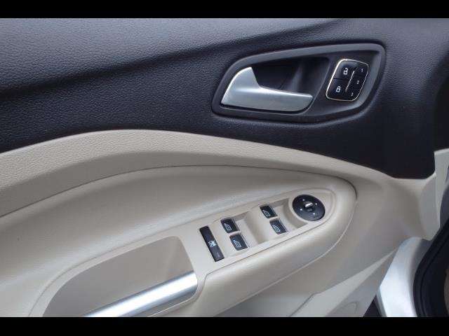 Ford Escape 2013 photo 21